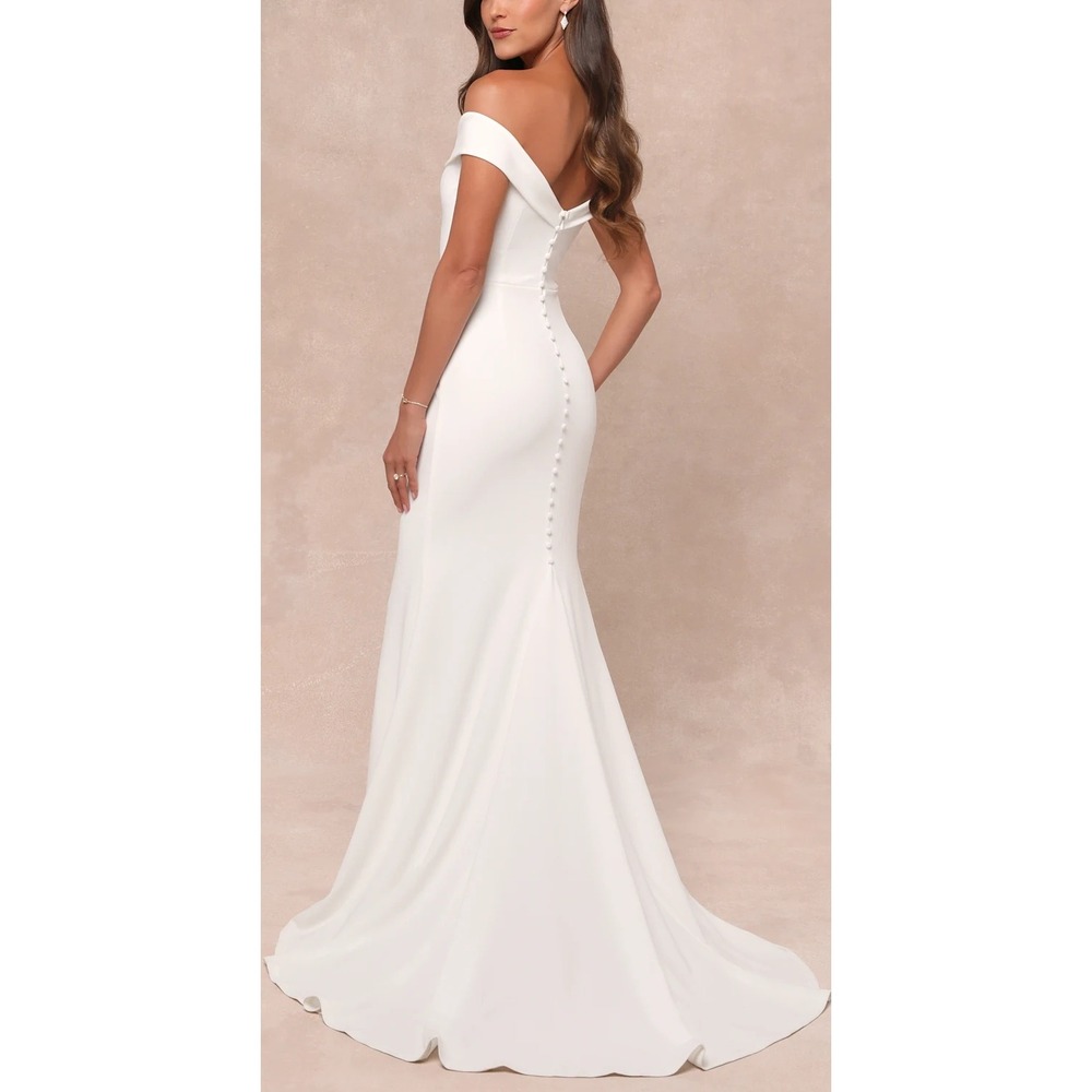 NWOT Lulus Arienne White Off-the-Shoulder Mermaid Maxi Dress Bridal Size M